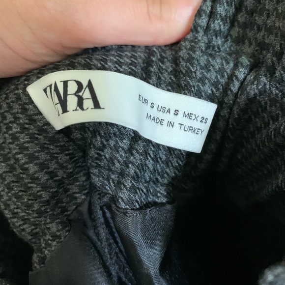 ZARA skirt - Picture 2 of 2